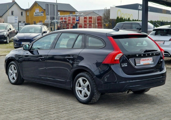 Volvo V60 cena 55900 przebieg: 186900, rok produkcji 2018 z Resko małe 781